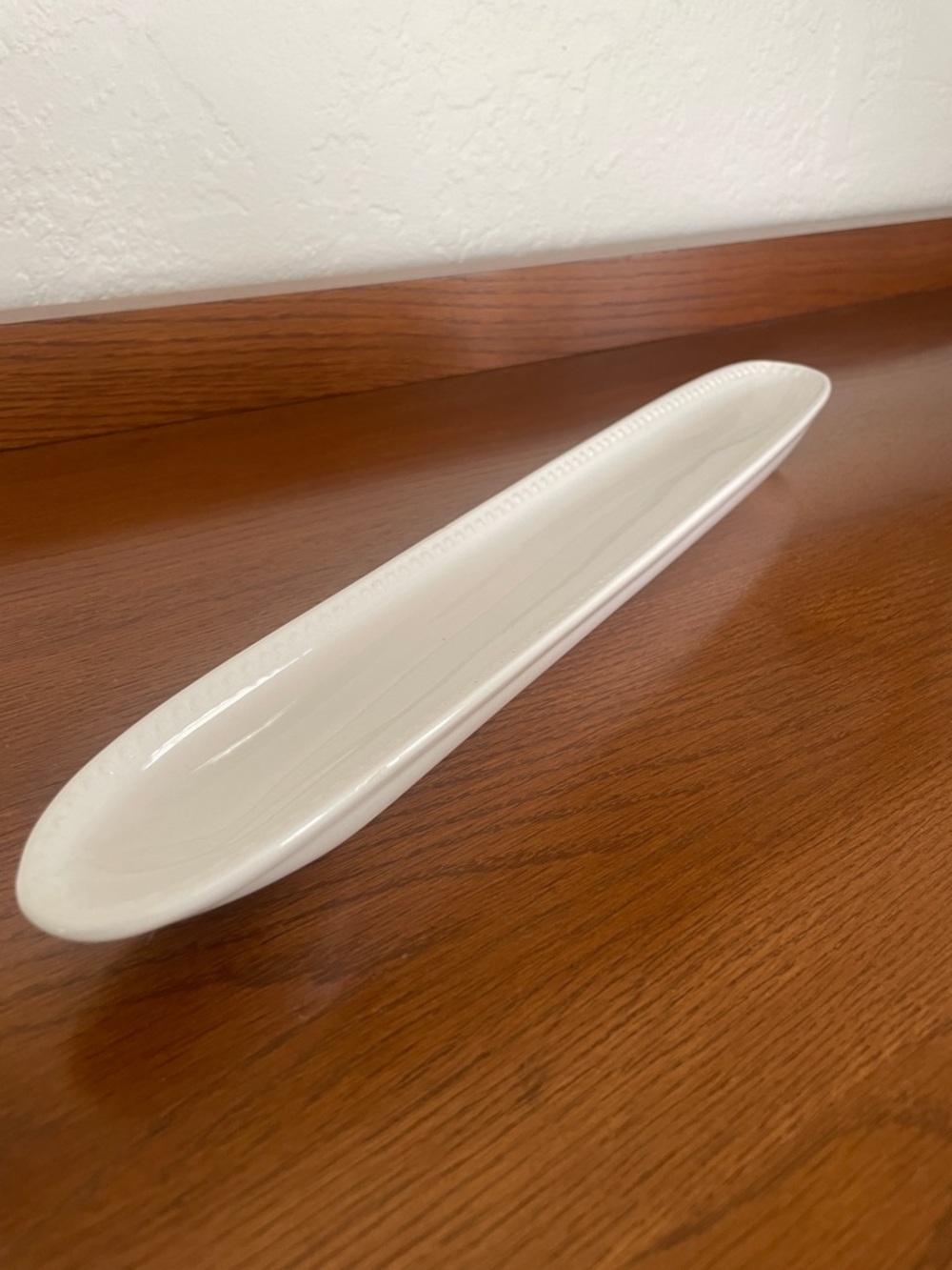 Baum Bros Olive/Cracker Tray